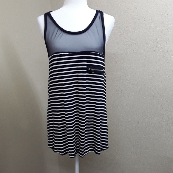 3 top bundle Plus Size - Picture 3 of 9